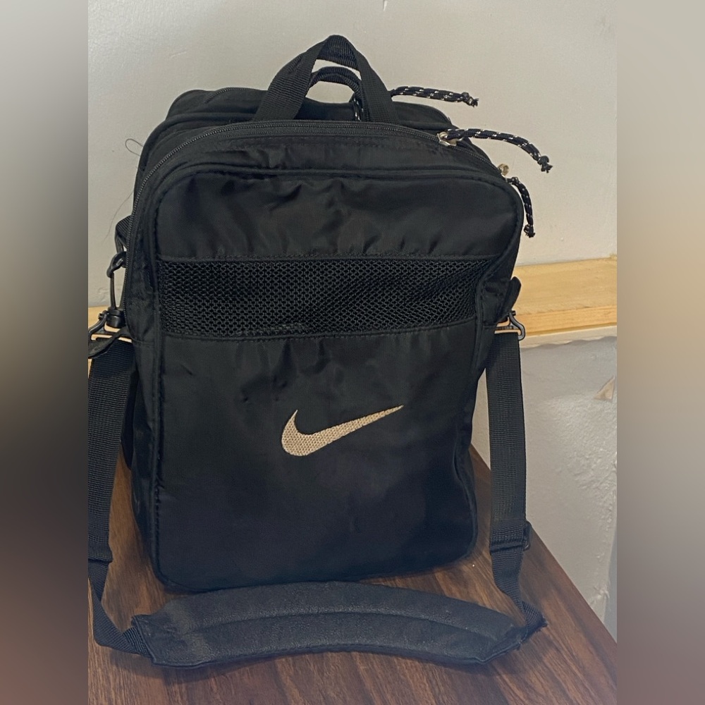 Vintage Black Nike Messenger Side Bag 90s Medium Full Zip Swoosh